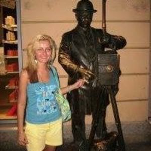 Meet your Posher, Liya